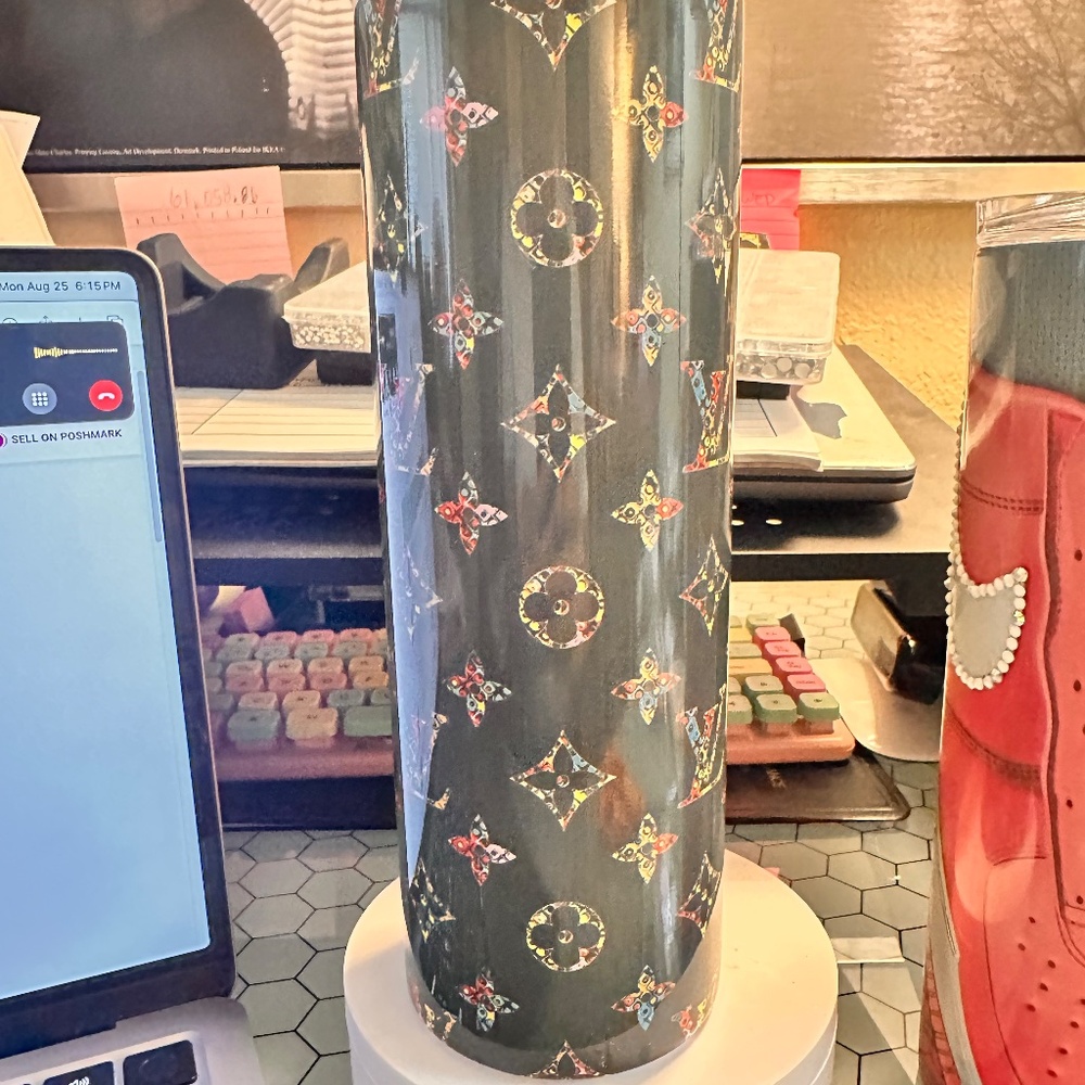 HOGG Custom Tumblers - Picture 12 of 13